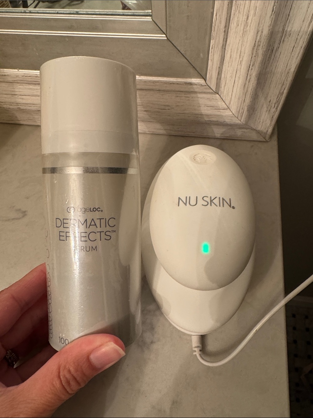 Age Loc Nu Skin Renu Spa with Brand New Dermatic Effects Serum